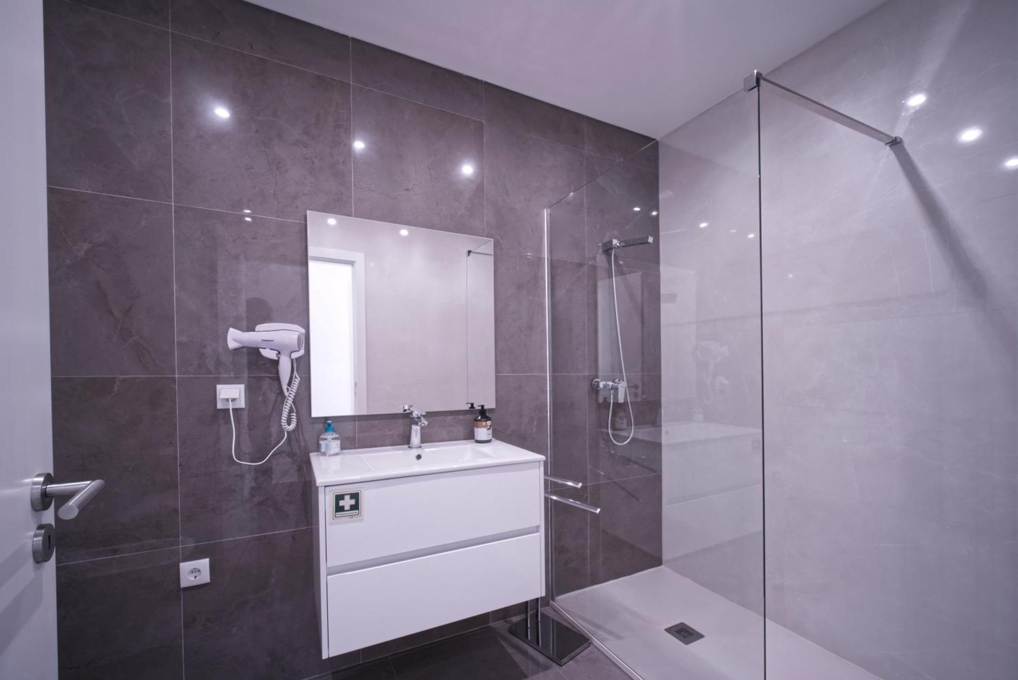 Beach & Surf Lovers Apartment With Ac - Baleal Eksteriør billede