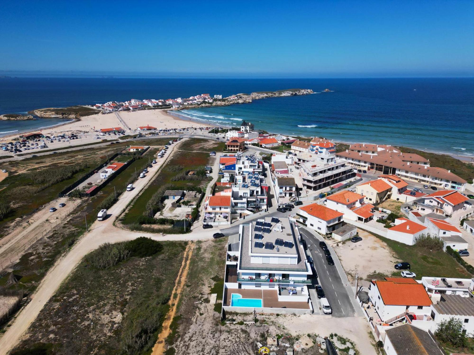 Beach & Surf Lovers Apartment With Ac - Baleal Eksteriør billede